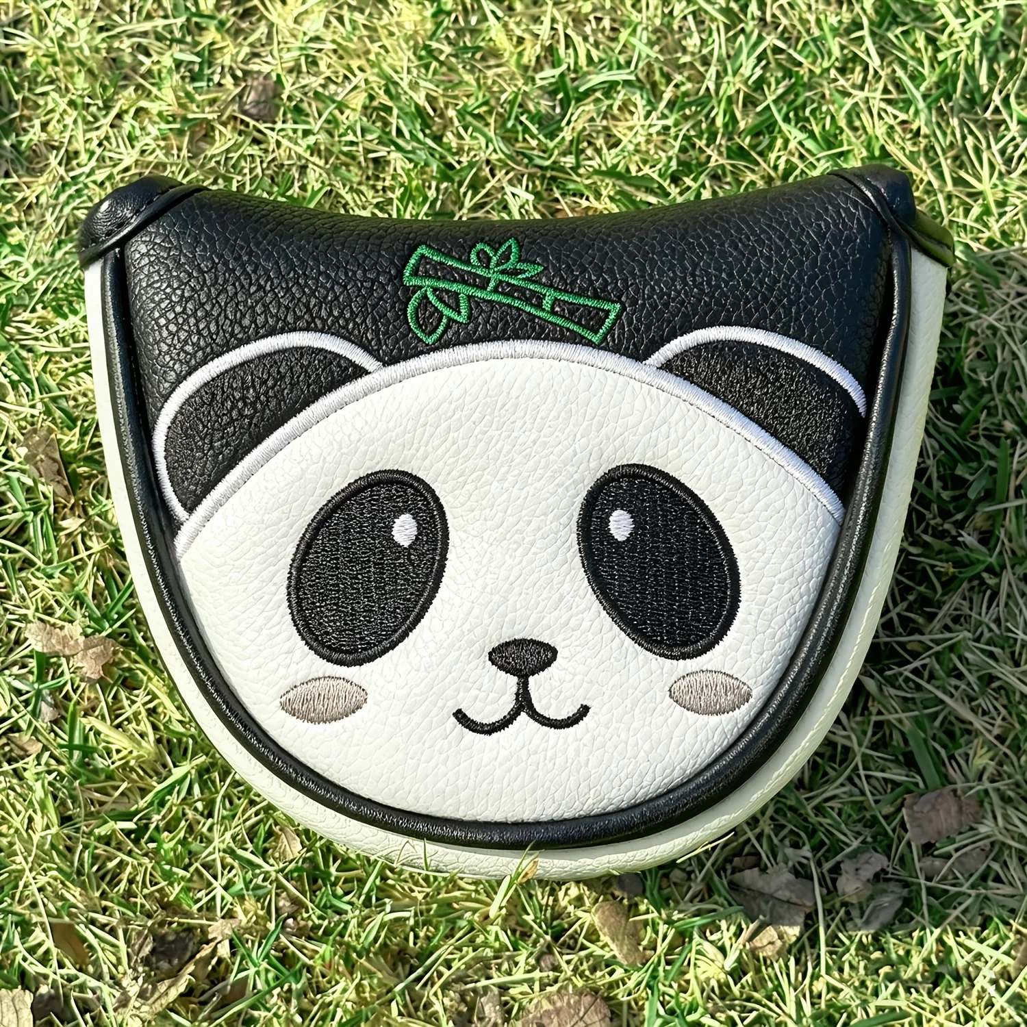 1pc Cute Panda Pattern Style Golf Club Head Cover, Golf Putter Cover, Golf Mallet Putter Cover, Semi-Circular Putter Cover image 4