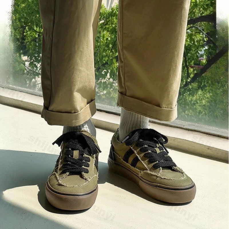 

Лето 2025 г., парусиновая обувь с камуфляжным дизайном, классические ретро низкие мужские уличные модные трендовые спортивные повседневные кроссовки для скейтбординга
