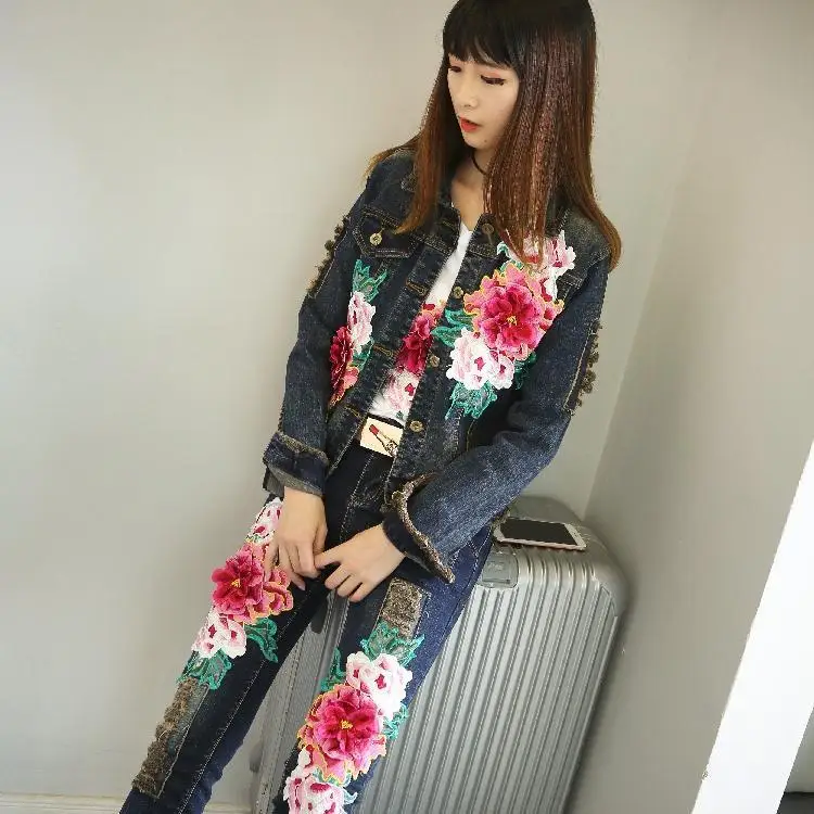 European Style Denim Suit Fashion Outfit Women Flower Embroidery Denim Jacket Short Jacket & Jeans Pants Two-Piece Set Female