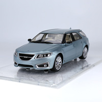 1-18 Saab 9-5 Sportcombi -resin model by DNA Modèle
