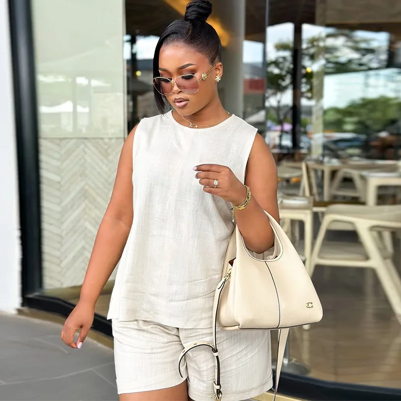 

New casual cotton and linen round neck sleeveless top high waist shorts fashion suit simple and versatile temperament elegant ho