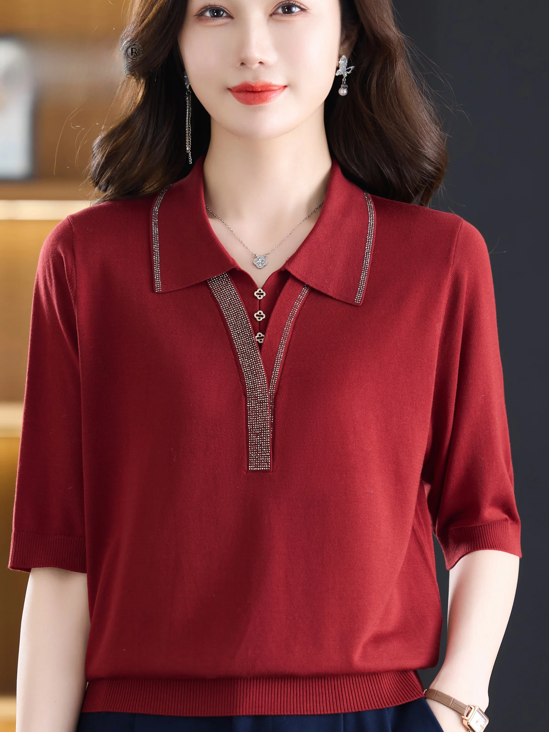 

Fashionable V-Neck Short Sleeve Knitted Ice Silk T-Shirt Comfortable Overhead Drill Heating Spring Summer Top for Middle-Aged...