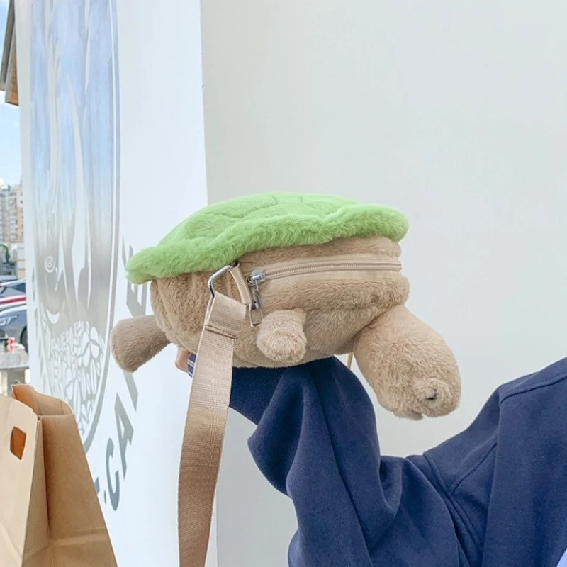 Sac à dos en peluche petite tortue mignonne, poupée en peluche Kawaii, jouet de dessin animé, sac à bandoulière simple, cadeau créatif