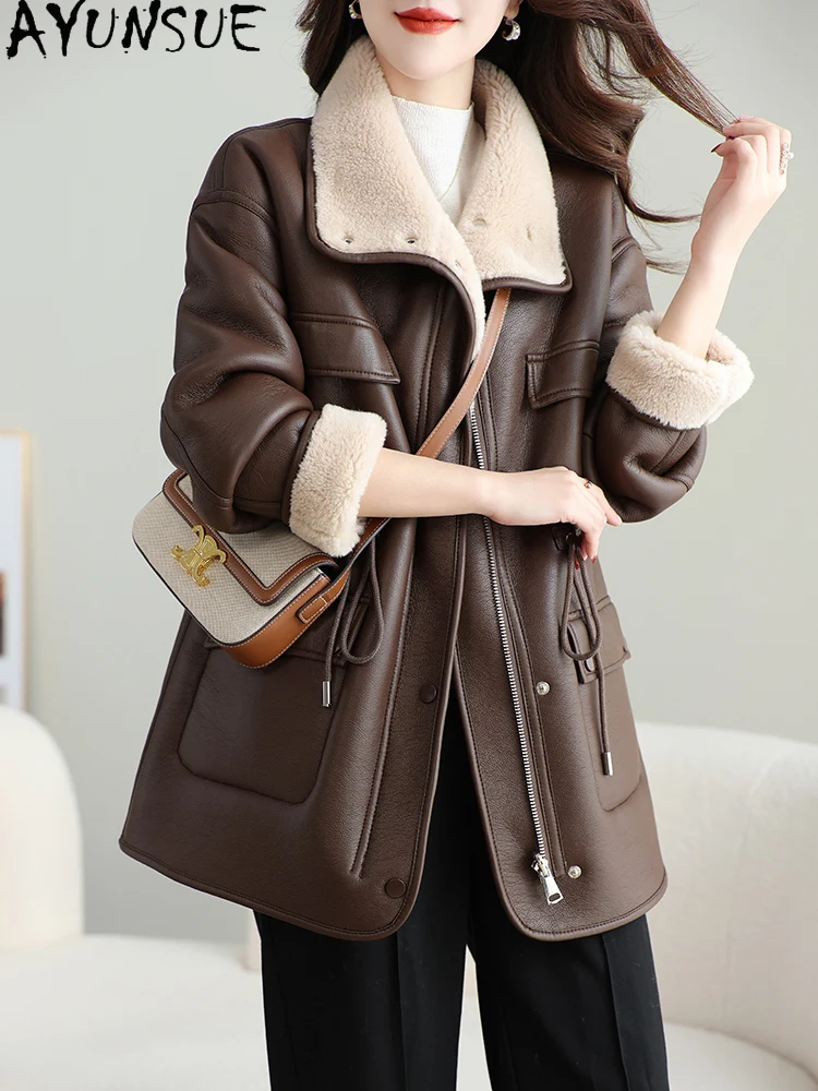 AYUNSUE 100% Wool Coat Women 2025 Vintage Motocycle Jacket Winter Clothing Female Fur Integrated Пальто Женское New in Coats