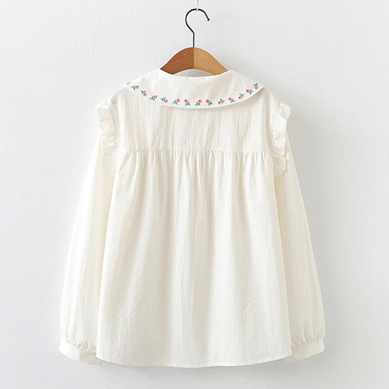 Spring Casual Sweet White Long Sleeved Shirt Women Peter Pan Collar Cotoon Loose Embroidery Flower Female Blouse Tops U260