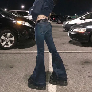 yüksek belli kot pantolonlarda en çok satılan 7 pantolon-no. 2