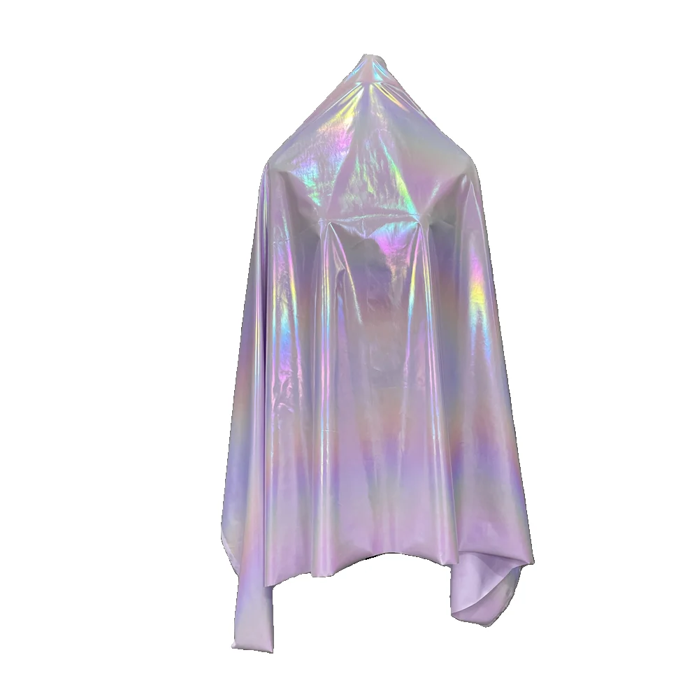 紫色のグラデーション光沢生地 光沢のある防水PUレザー ホットスタンプ加工 縫製ステージ衣装 おしゃれなスカートとパンツ生地