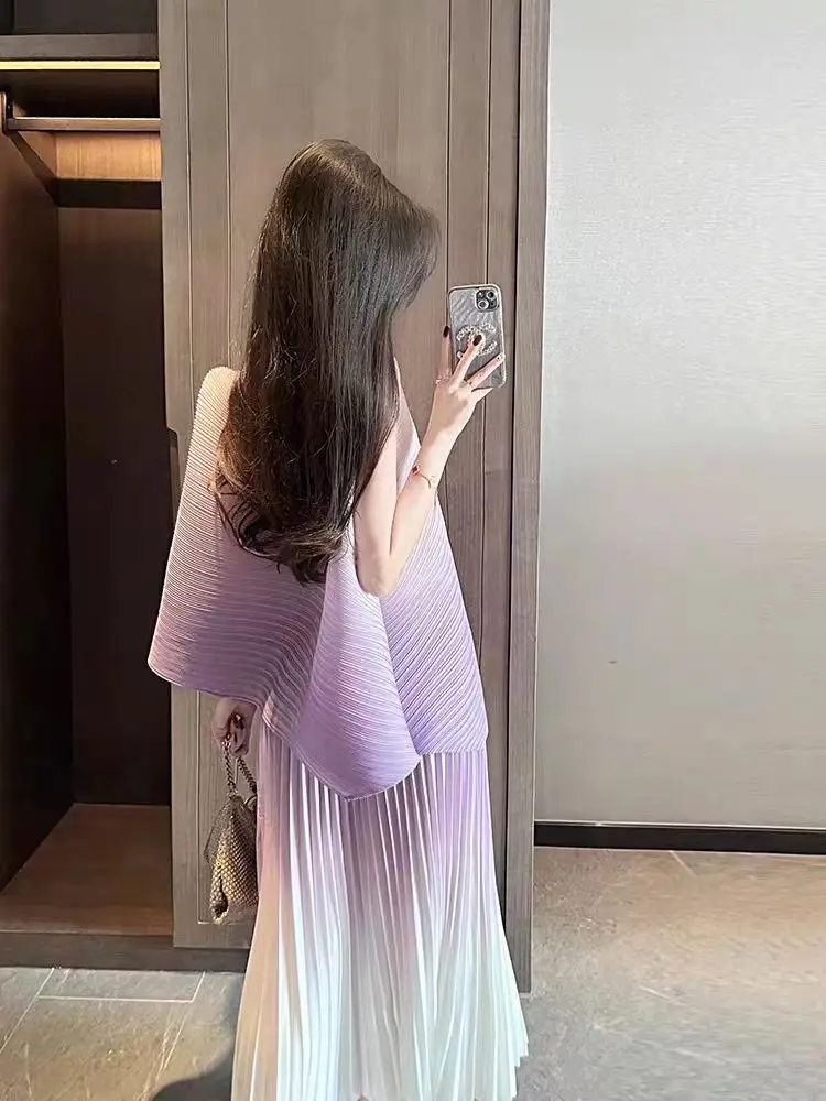 2024 Spring/Summer New Charm Purple Fold Small Fragrant Style Set Skirt Women's Fold Simple Sleeveless Top Skirt 2-piece Set