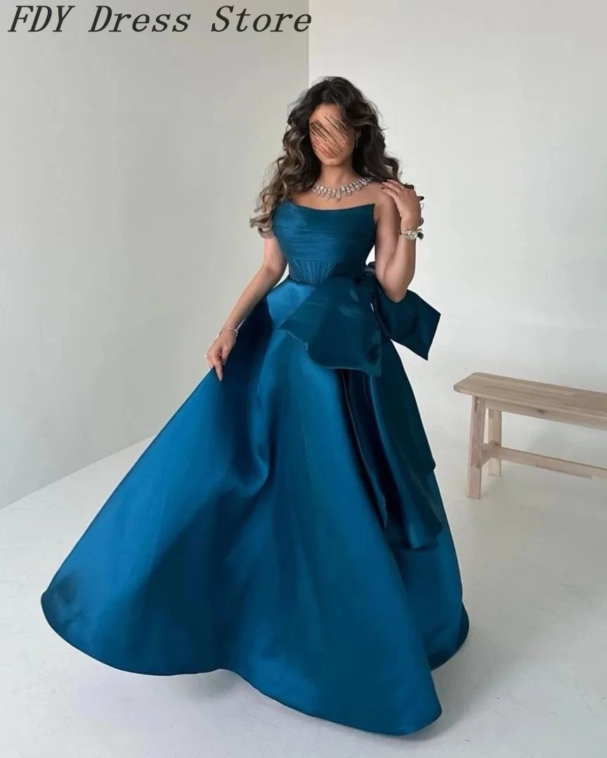 

Vintage Strapless Sleeveless Evening Dresses Pleated Bow Prom Dresses Floor Length Formal Party Dresses