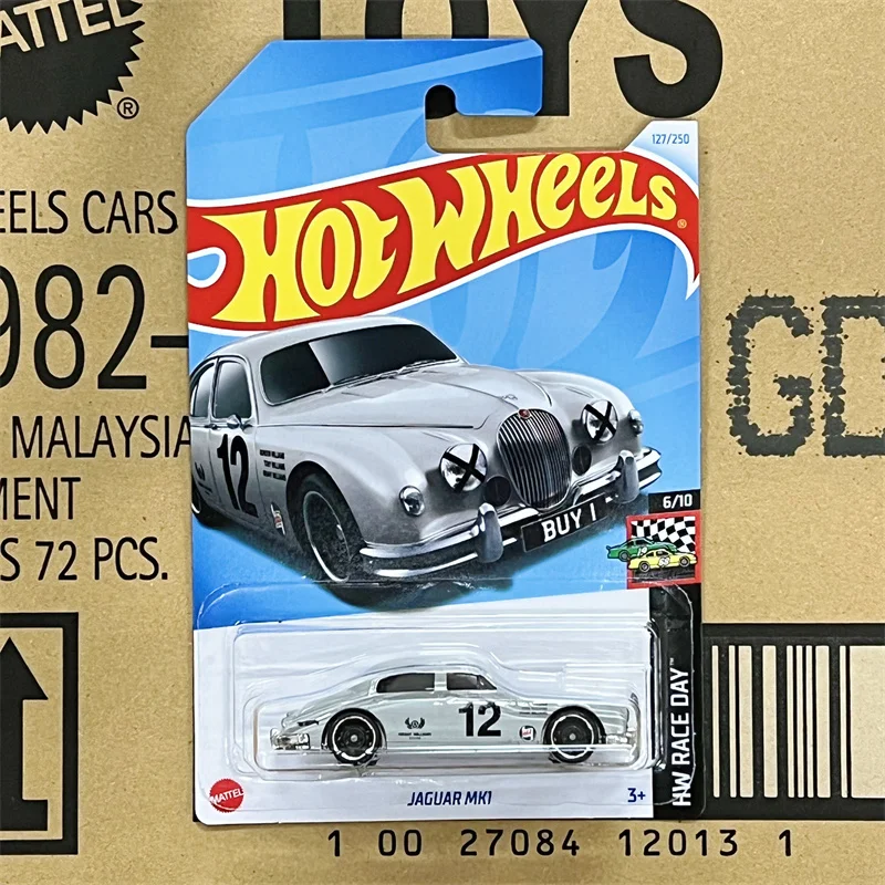 

Игрушечная машинка Hot Wheels 1:64, суперкар Hotwheels JAGUAR MK1 и другие подарки на день рождения для мальчиков
