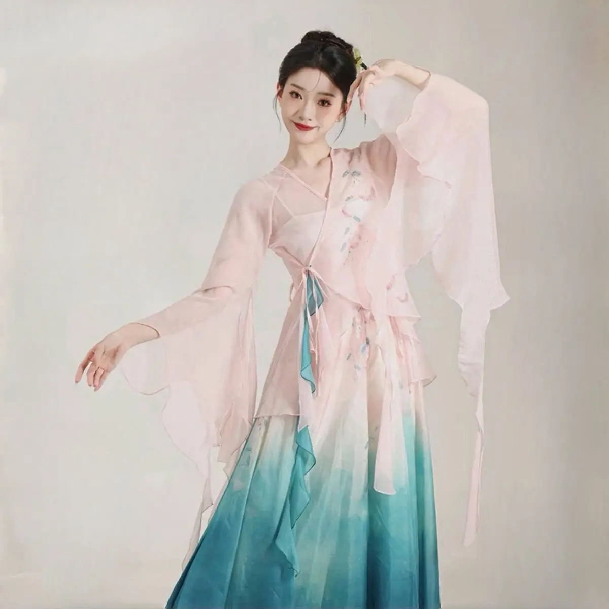 Set da ballo sfumato: top in rete trasparente e gonna fluida, costume da flamenco per ballerina classica cinese e pratica per le donne