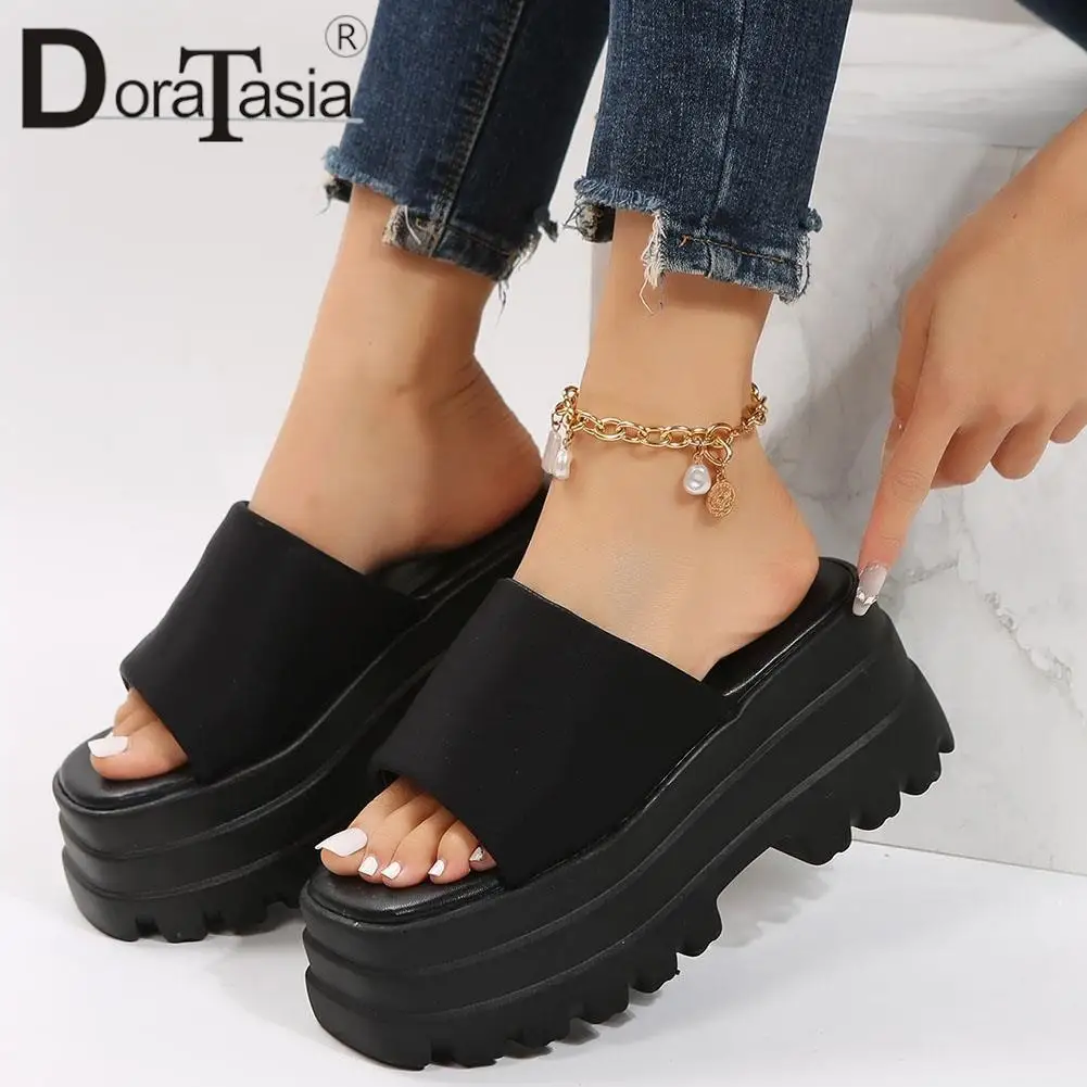 Luxury Brand New Ladies Platform Summer Slippers Fashion Wedges High Heels women's Slippers Casual Party Beach Shoes Woman