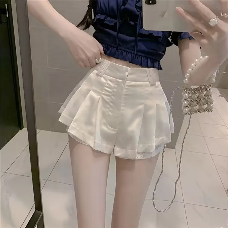 Sexy Sweet Lace Patchwork Shorts 2025 Summer Women High Waist Pleated Skirt Pants Hot Girl's Hip-wrapping Hot Pants White Shorts
