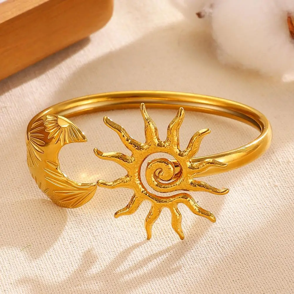 Gold Plated Bracelet Vintage Gold Cuff Bracelets for Women Boho Flower Butterfly Bangles Wide Open Seashell for Her for Women