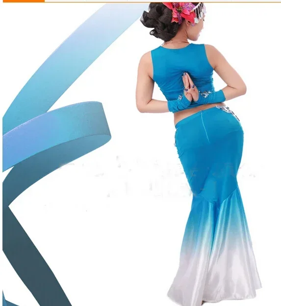 Dai paw taniec kostium taneczny impreza klasyczna pośladki sukienki z długim trenem narodowa odzież sceniczna