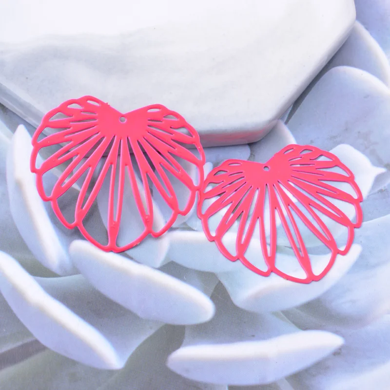30 Stück AB7110 35*32mm Messing, rhodiniert lackiert, cremefarbene rote Blumenanhänger, bunte Schmuck-Ohrring-Accessoires – Detail 9