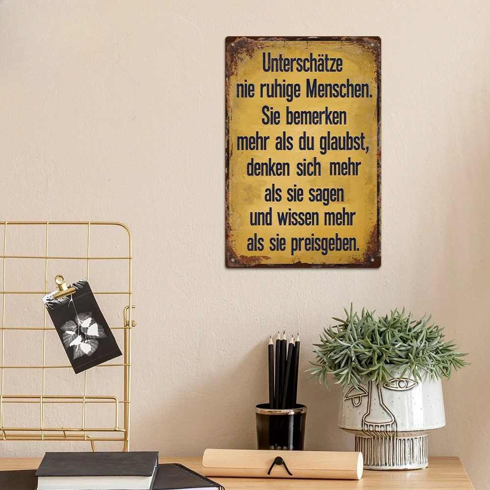 Decoración de Pared Metálico Rústico 2D Flat Frase Alemana, Diseño Clásico Versátil para Hogar Bar y Cuarto Masculino