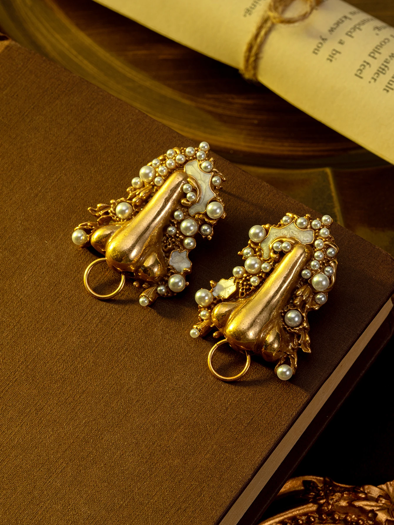 Classical Ethnic Style Nose Stud Earrings Victoria Relief Court Fashion Exaggerated Ear Jewelry
