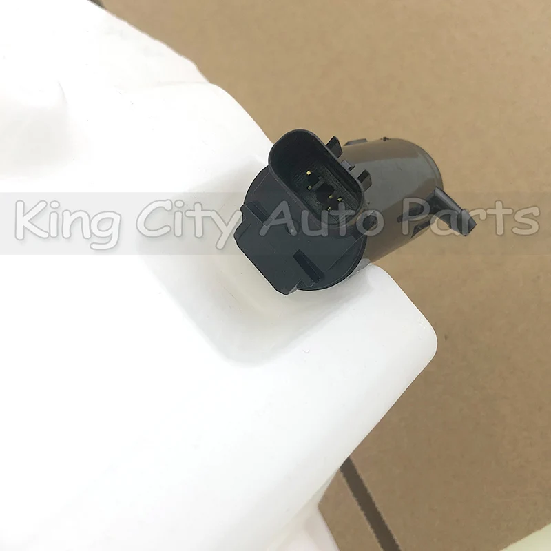 CAPQX Front Windshield Wiper Spray Bottle Motor For Changan ALSVIN V7 Filling Water Pipe Cover Water Tank Bottle