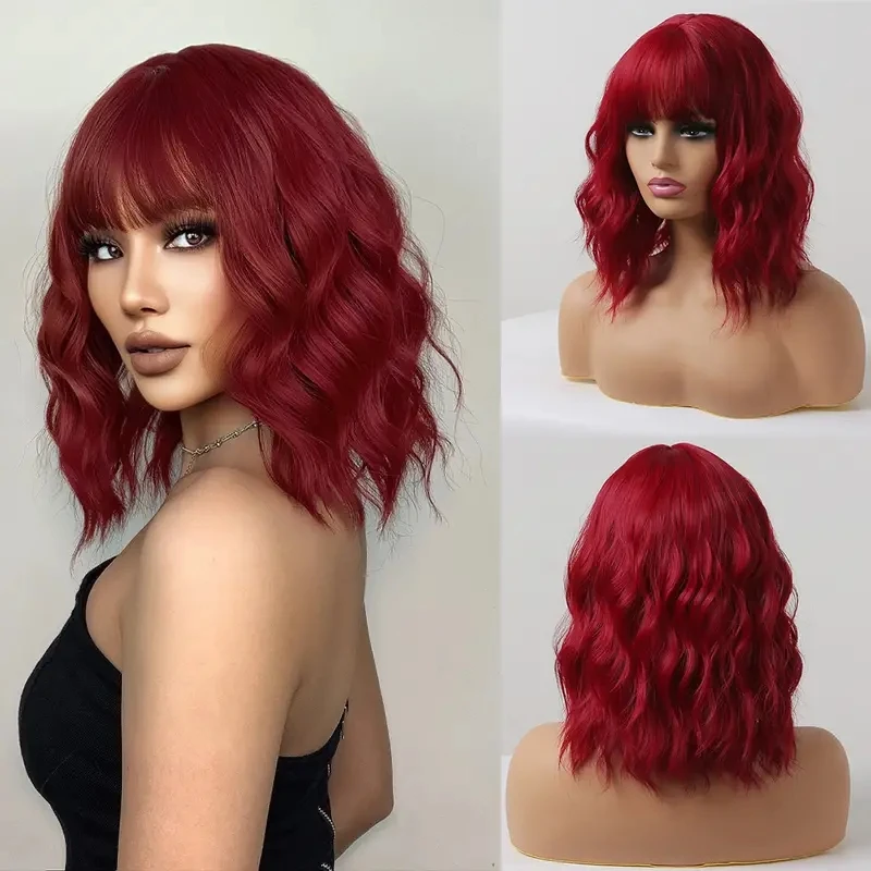 Wig sintetis dengan Wig poni wanita, Wig Bob pendek bergelombang keriting, Wig rambut pengganti rambut tahan panas