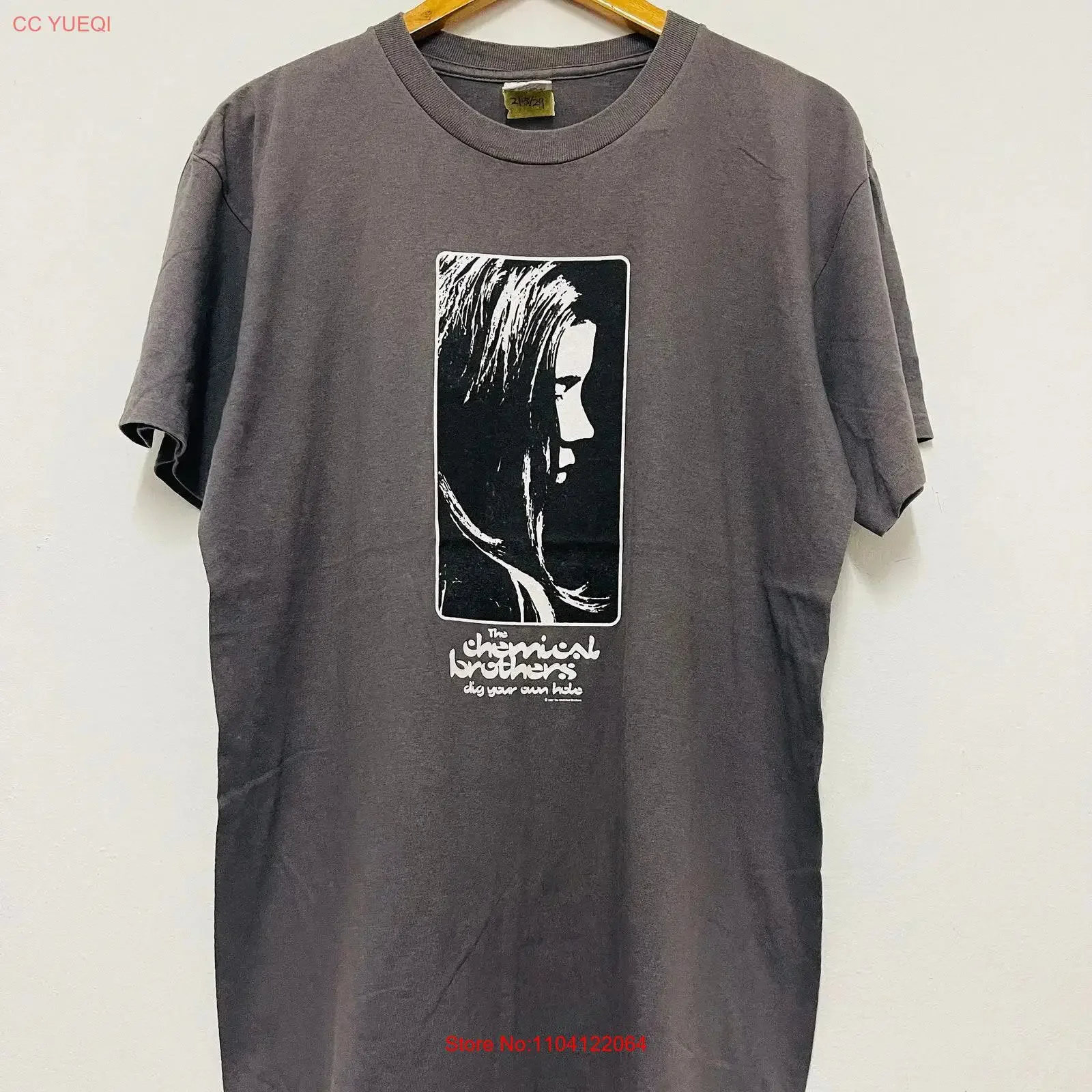Vintage 90s The Chemical Brothers Dig Your Own Hole 1997 Electronic Duo Music T Shirt Trance Disk Jockey Dub Grey L OG vintage