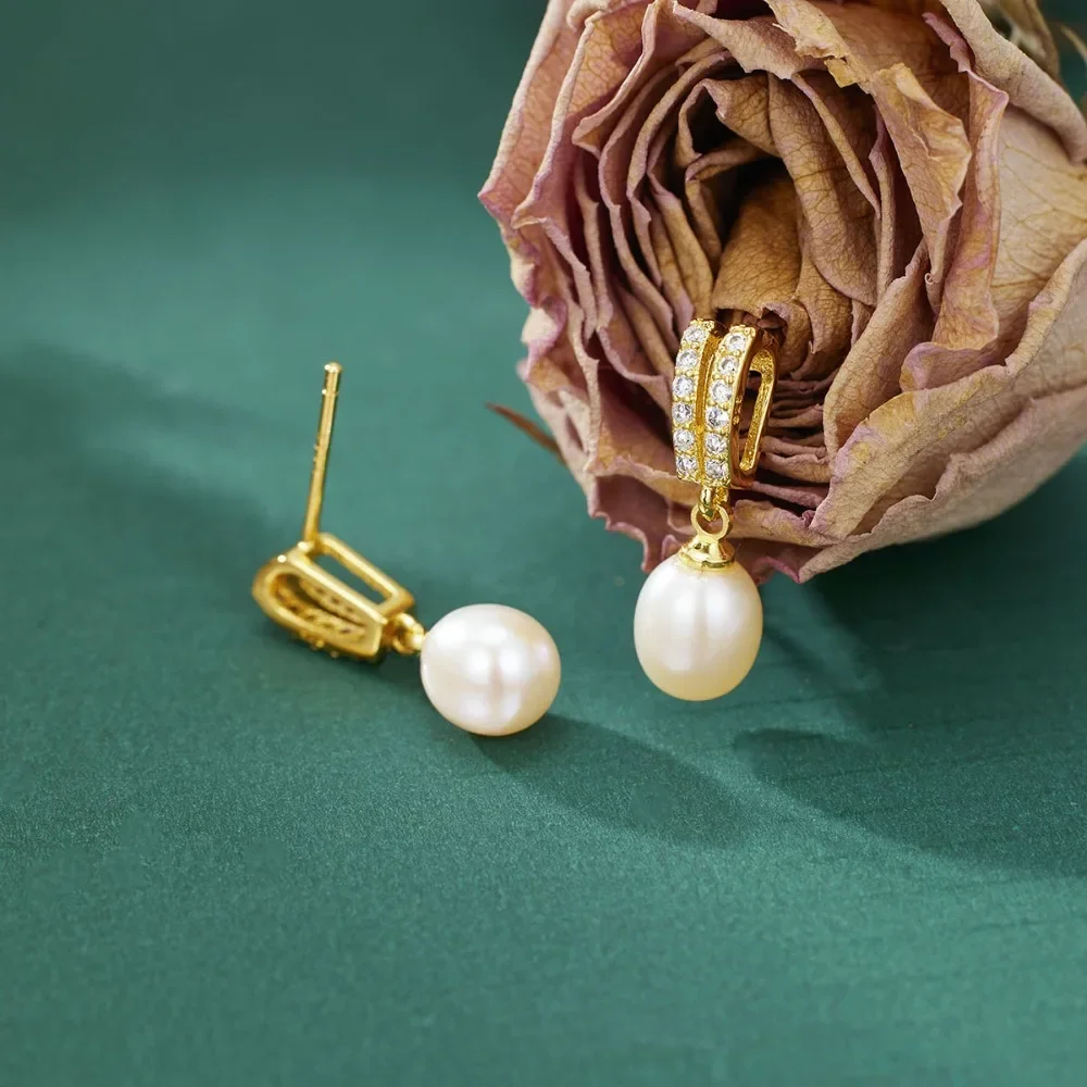 Hengsheng 2025 New Arrivals 6-7mm Rice Shape Natural Freshwater Pearl Stud Earrings for Women Zircon Earrings Jewelry Gift