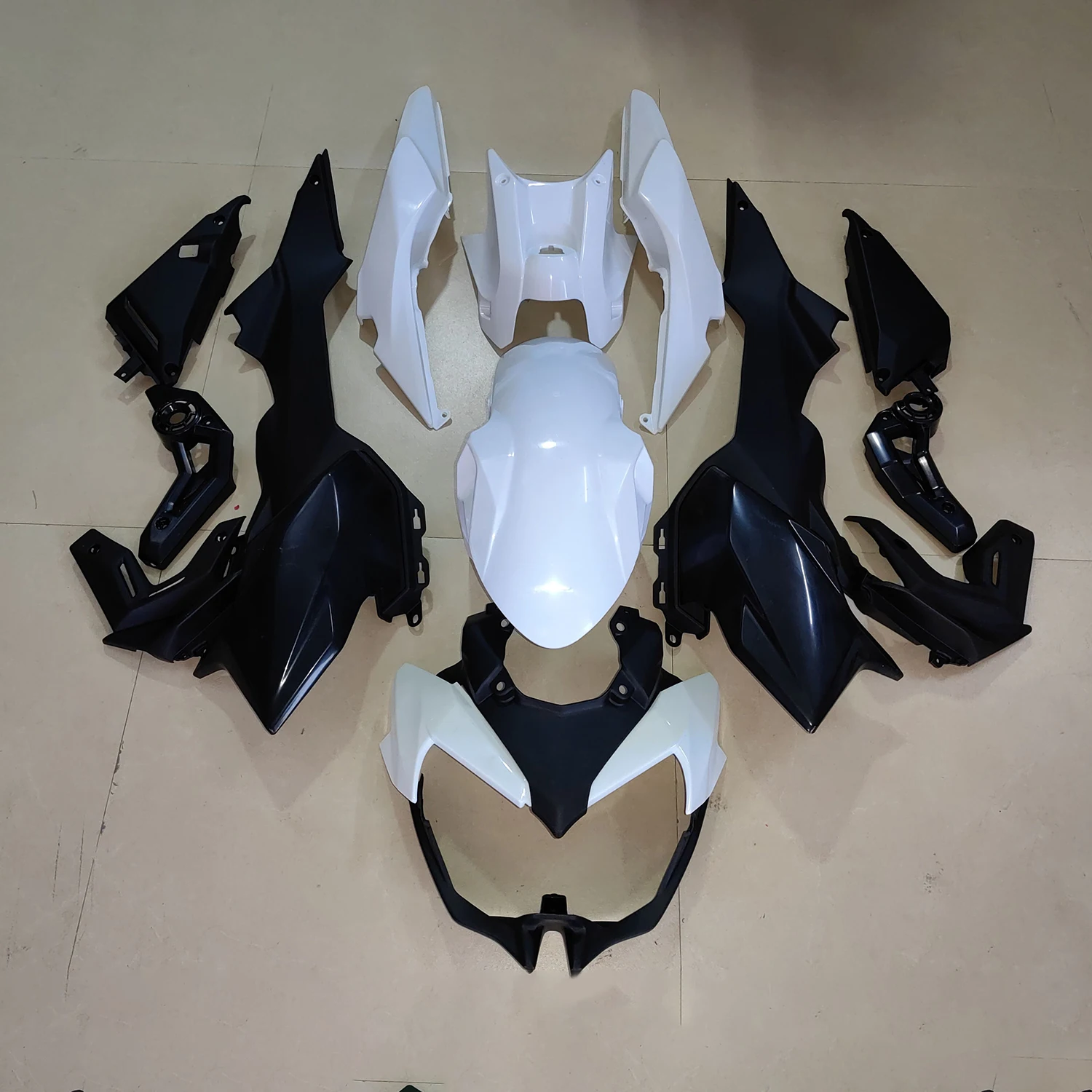 Fit For Kawasaki Z650 2020 - 2023 Motorcycle Accessories Plastic Shell Fairing Kit Set Z 650 2021 2022