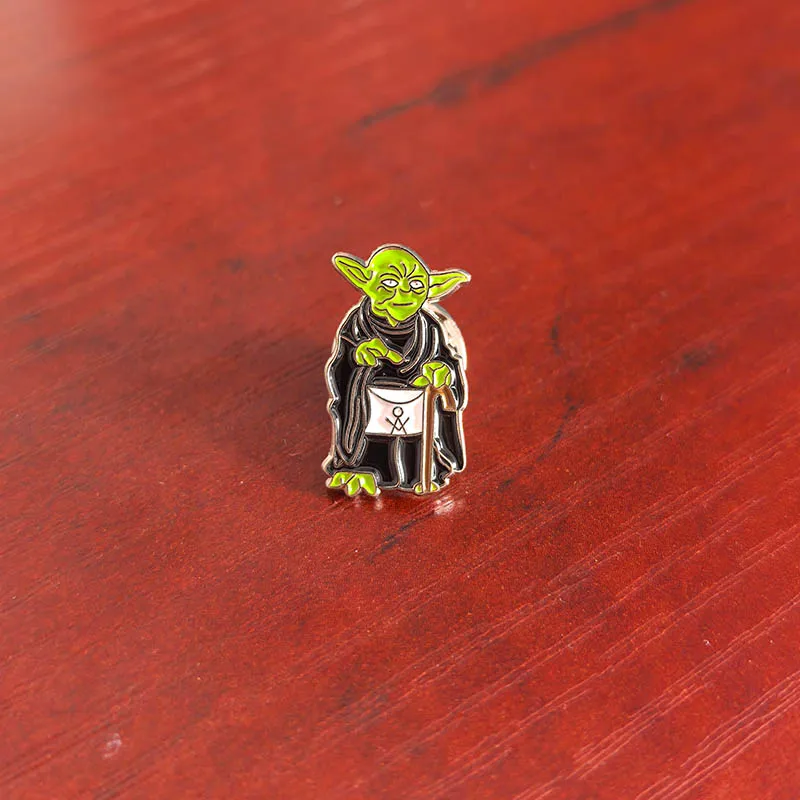 Masonic Free Masons Apron Lapel Pin Green Soft Enamel Brooch Freemasonry Pins Badge Souvenir Masonry Metal Craft