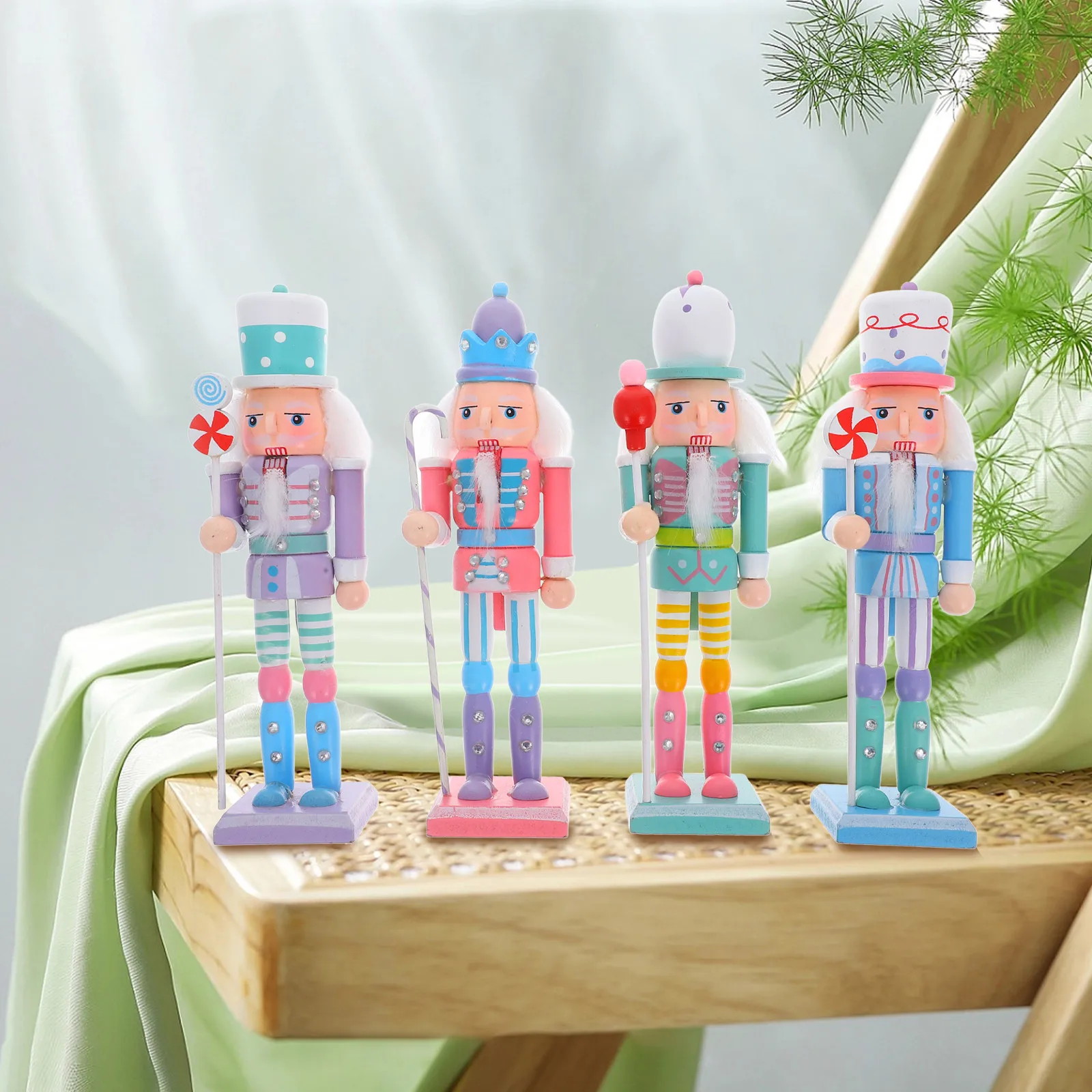 4 Pcs Tags Nutcracker Ornament Crafts Christmas Holiday Puppet Desktop Nutcrackers Man