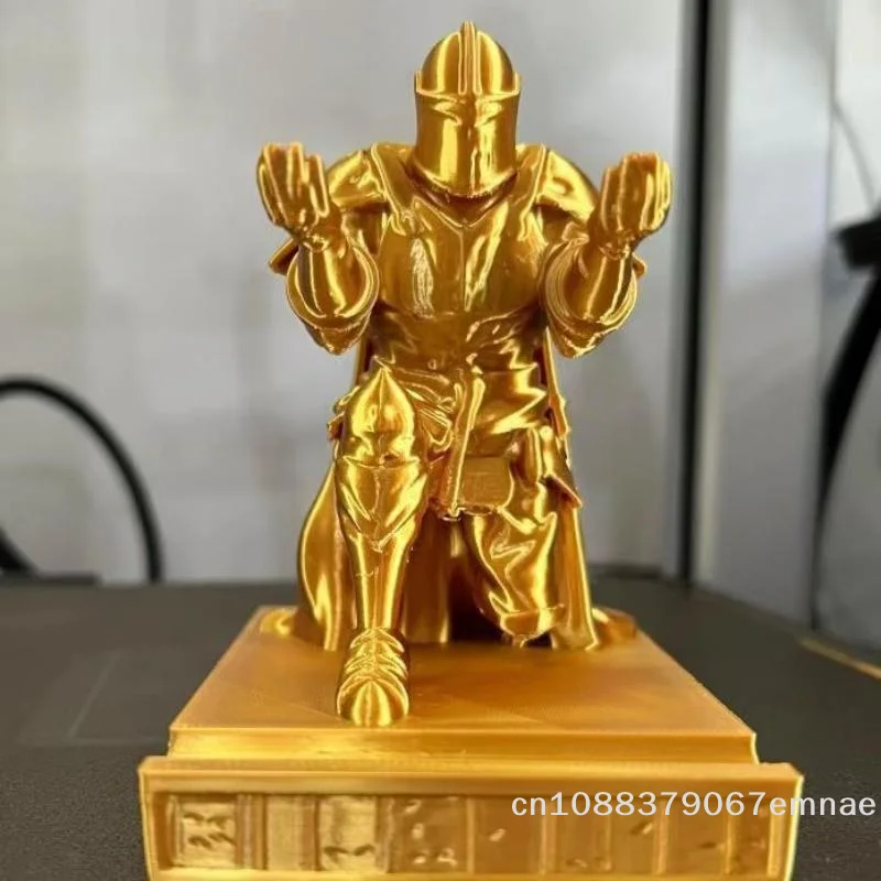 Armored Retro Soldier Pen Holder Desk Accessories Warrior Pencil Stand Knight For Desk Small Statue Ornaments