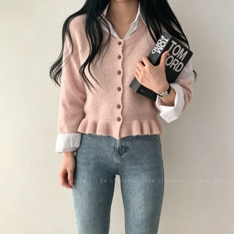 Korean Version of The Design Sense of Fungus Edge Skirt Round Neck Knitted Cardigan Women's Loose Soft Waxy Sweater Jacket