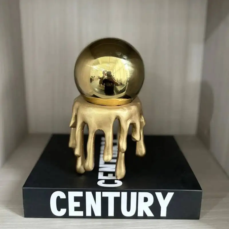 Abstract Art Spherical Octopus Figurine Resin Handicrafts Water Drop Golden Ball Ornament Decorative Figurines Home Decoration