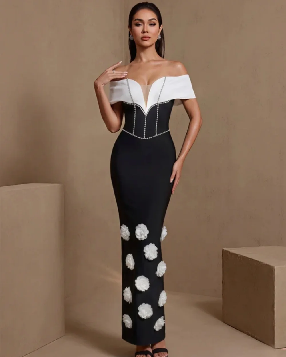 Customized Elegant Women Jersey Handmade Flower Rhinestone Sheath Evening Dresses Formal Off-the-shoulder Sleeveless Party Gowns