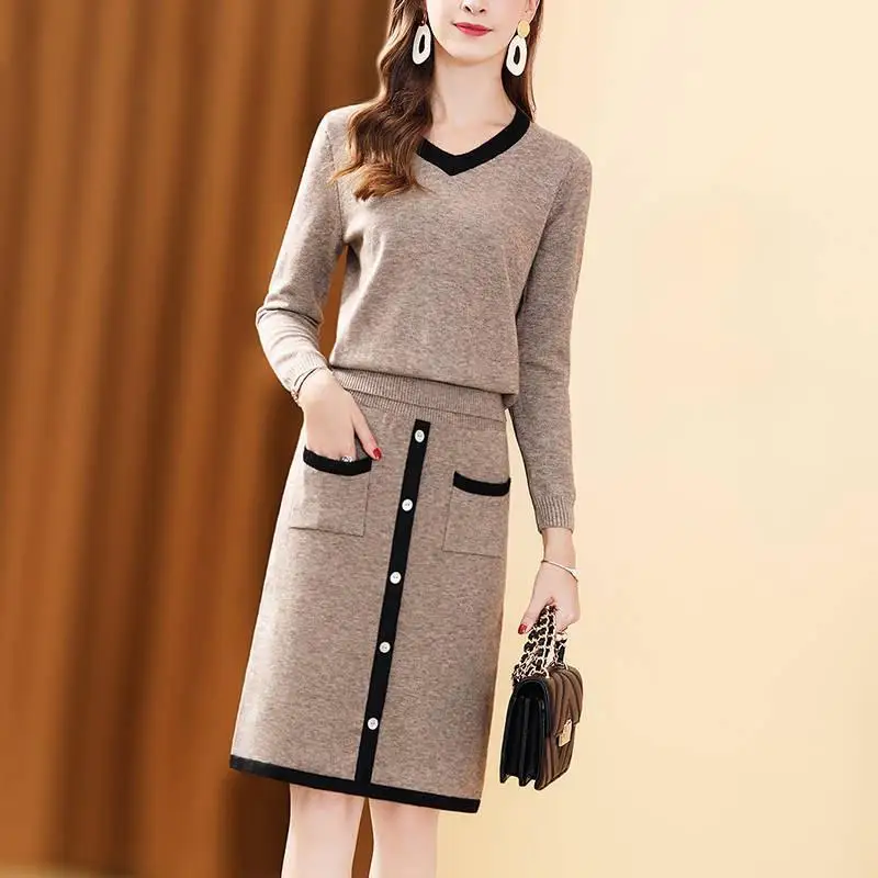 Women Autumn Winter Korean New Fashion V-neck Simple Commuting Dress Pocket Solid Buttons Age Reducing Long Sleeve Skirt Suits