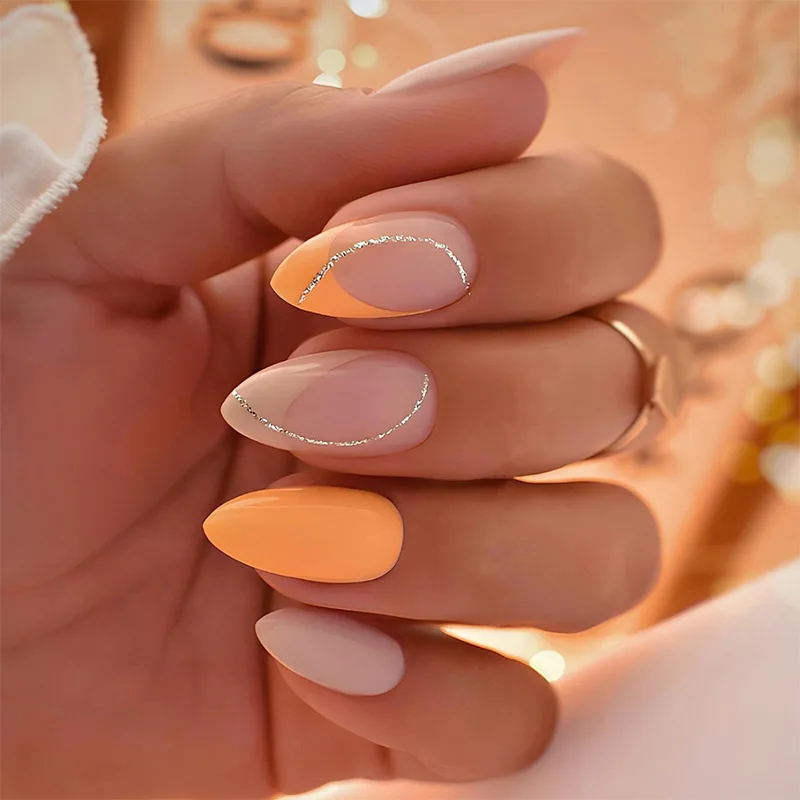 24 pièces ensembles de faux ongles courts en amande presse sur Simple jaune français ongles Art réutilisable poudre brillante fleur conception faux ongles conseils