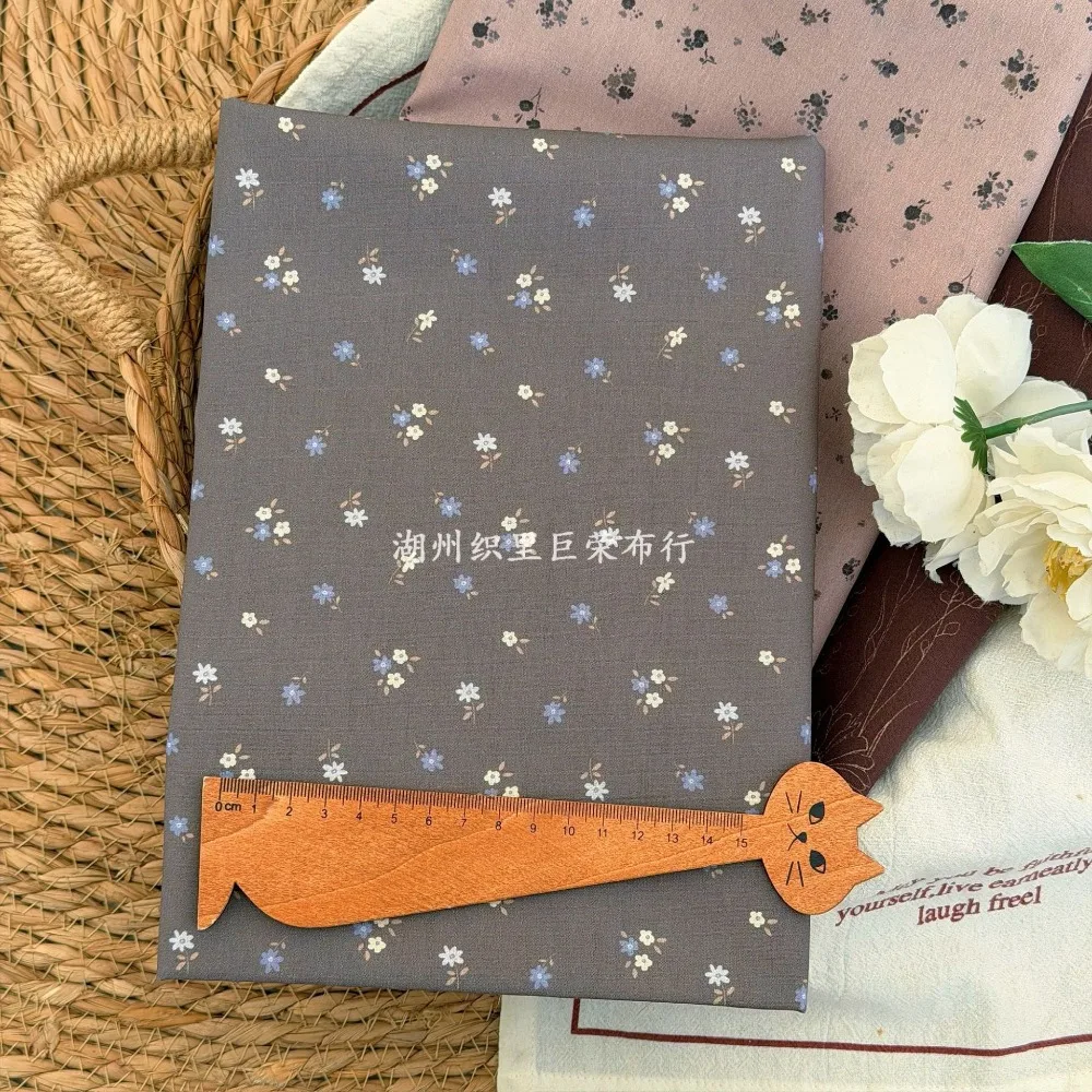 145x50cm 40s Baumwolle Dunkler Blumenstoff Koreanischer Retro-Digitaldruck DIY-Stoff für Damenbekleidung, Taschen, Accessoires, Nähstoff – Detail 6