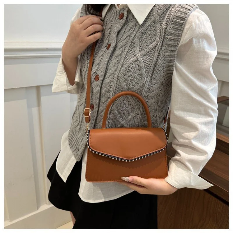 

Popular Classic Leather Women's Tote Bag High-End Luxury Brand Elegant Fashionable Vintage Daily Commuter Bag​