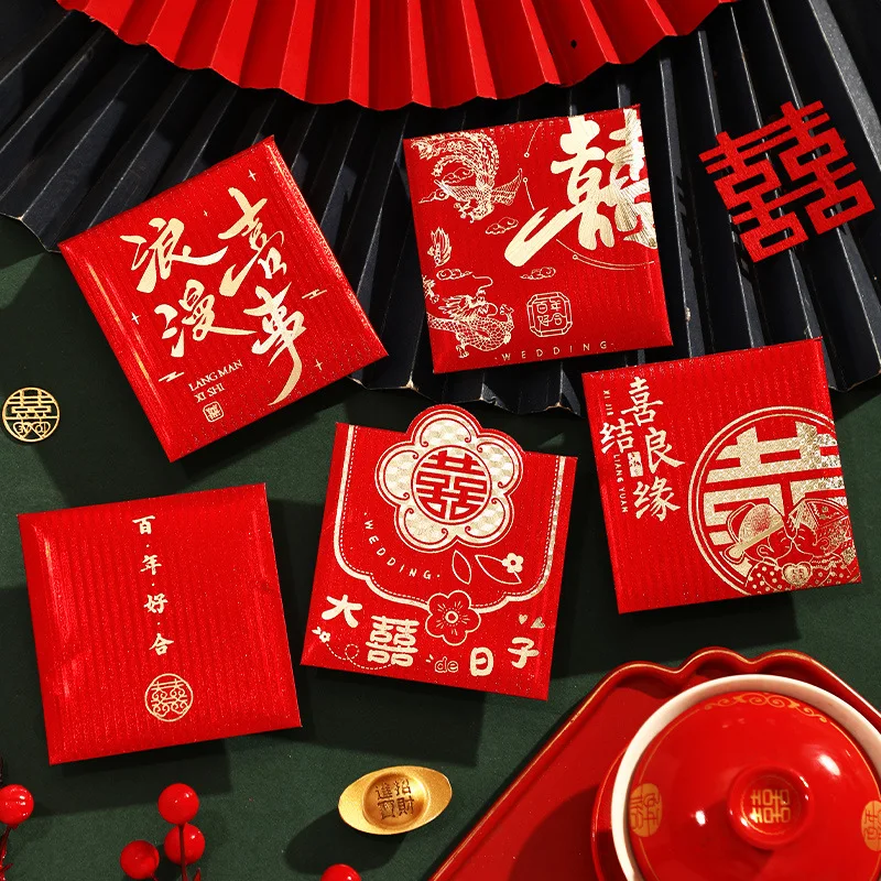 Рисунок 4 - свадебные красные конверты