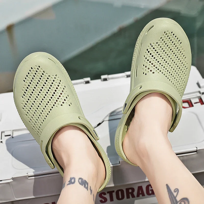 Large Size Man Summer Slippers Ultra-light Shoes Men and Women Baotou Solid Color Casual Fashion Beach Sandals Shoes for Men