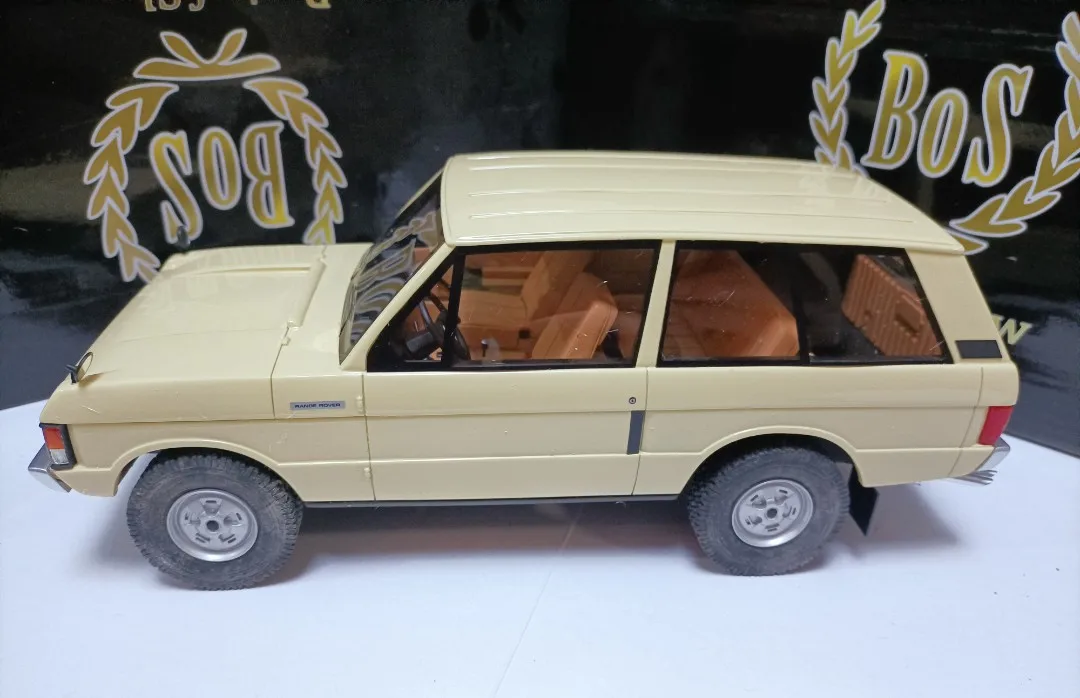 Bos 1:18 Range Rover Suffix A SUV Simulation Limited Edition Resin Metal Static Car Model Toy Gift