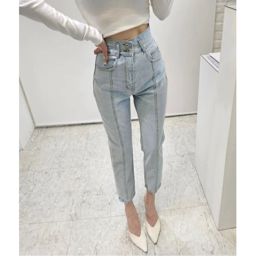 

Fashionable Casual Chic Summer Super Slim Cone Nine Point Jeans High Waist Coated Denim Zipper Closure Mid-Length Ladies Jeans