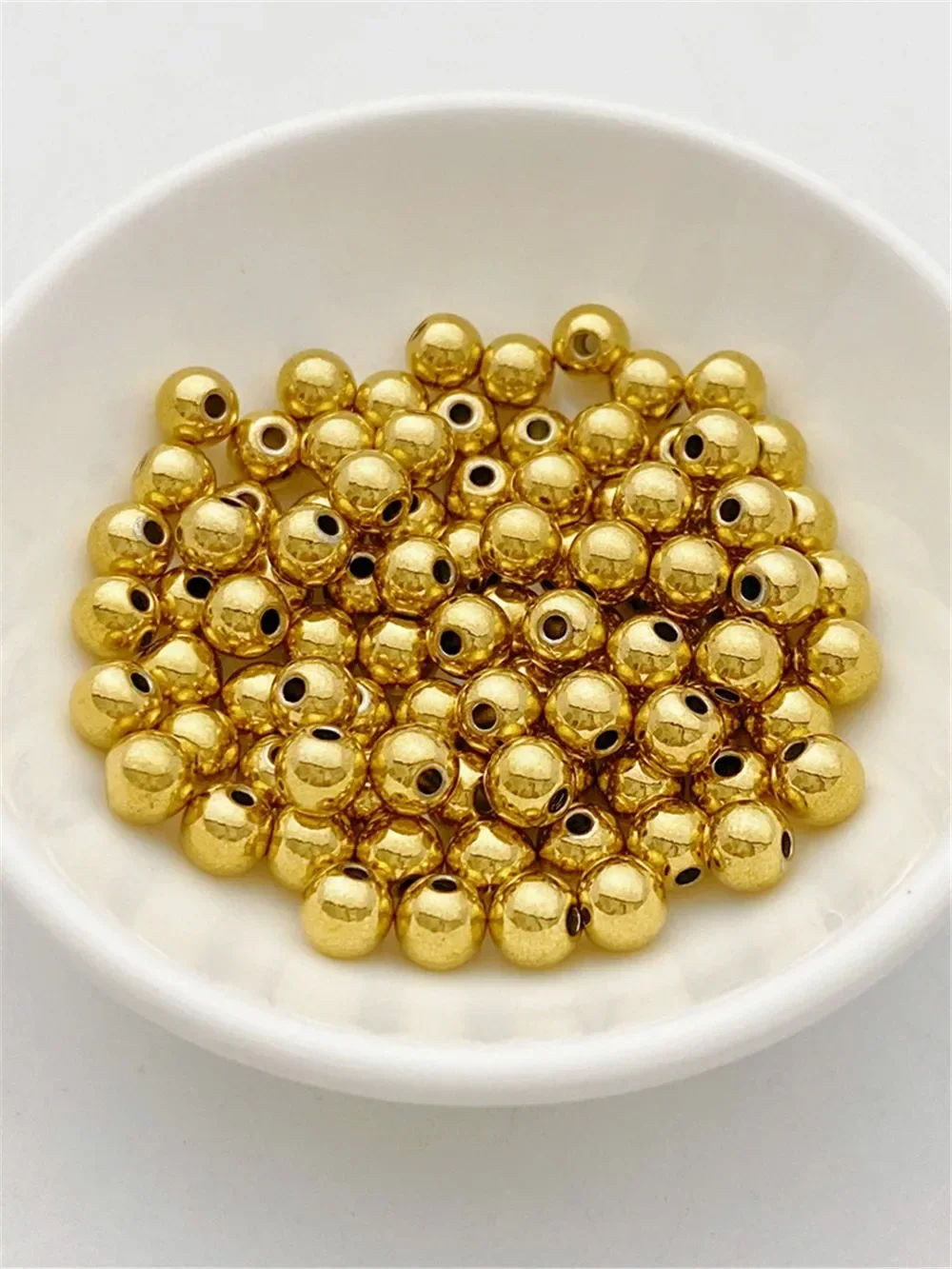 Perline d'oro sottovuoto 24k che non sbiadiscono Perline rotonde lisce Perline d'oro Perline sfuse Collana a mano con cordino fai da te Accessori materiali per gioielli