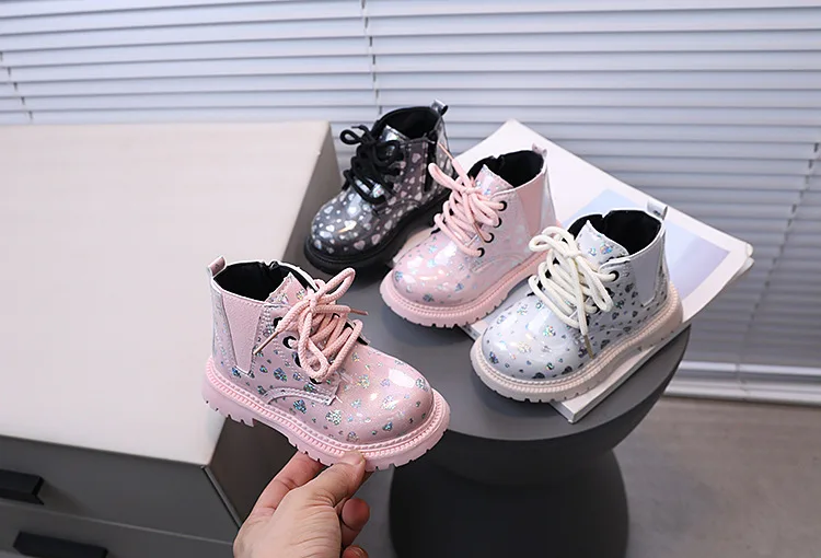 Bling Stars Allover-Print Kinder-Stiefeletten für Mädchen Weiche Sohle Herbst Prinzessinnen-Schuhe Glänzende Kinder-Kurzstiefel – Detail 3