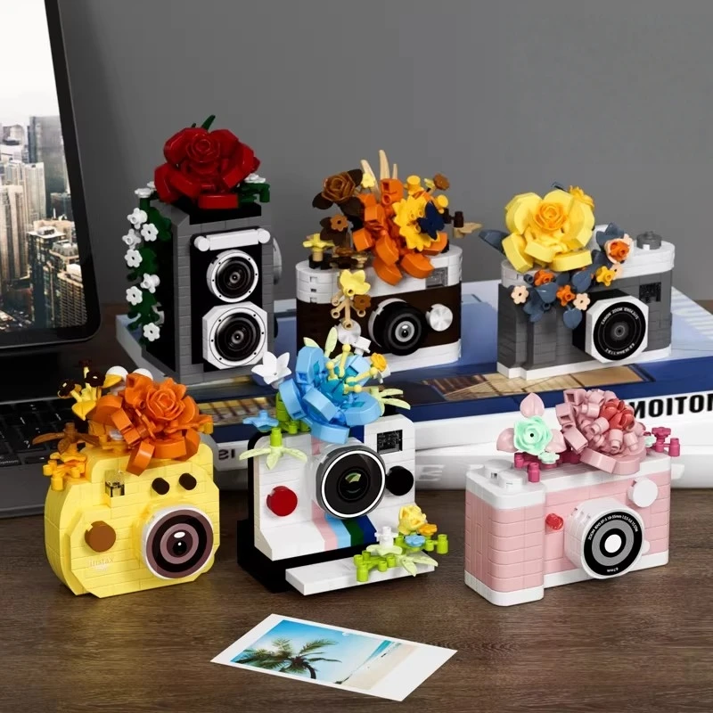 

Retro Camera Building Blocks Educational Assembly Toy Model Cute Desktop Ornaments Surprise Children's Birthday Gift