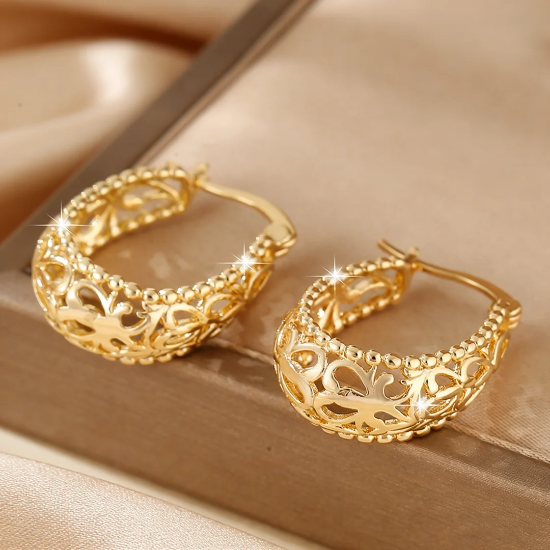 Vintage Hollow Hoop Earrings Chic Floral C-Shaped Earrings For Women Evening & Event Wear All Season