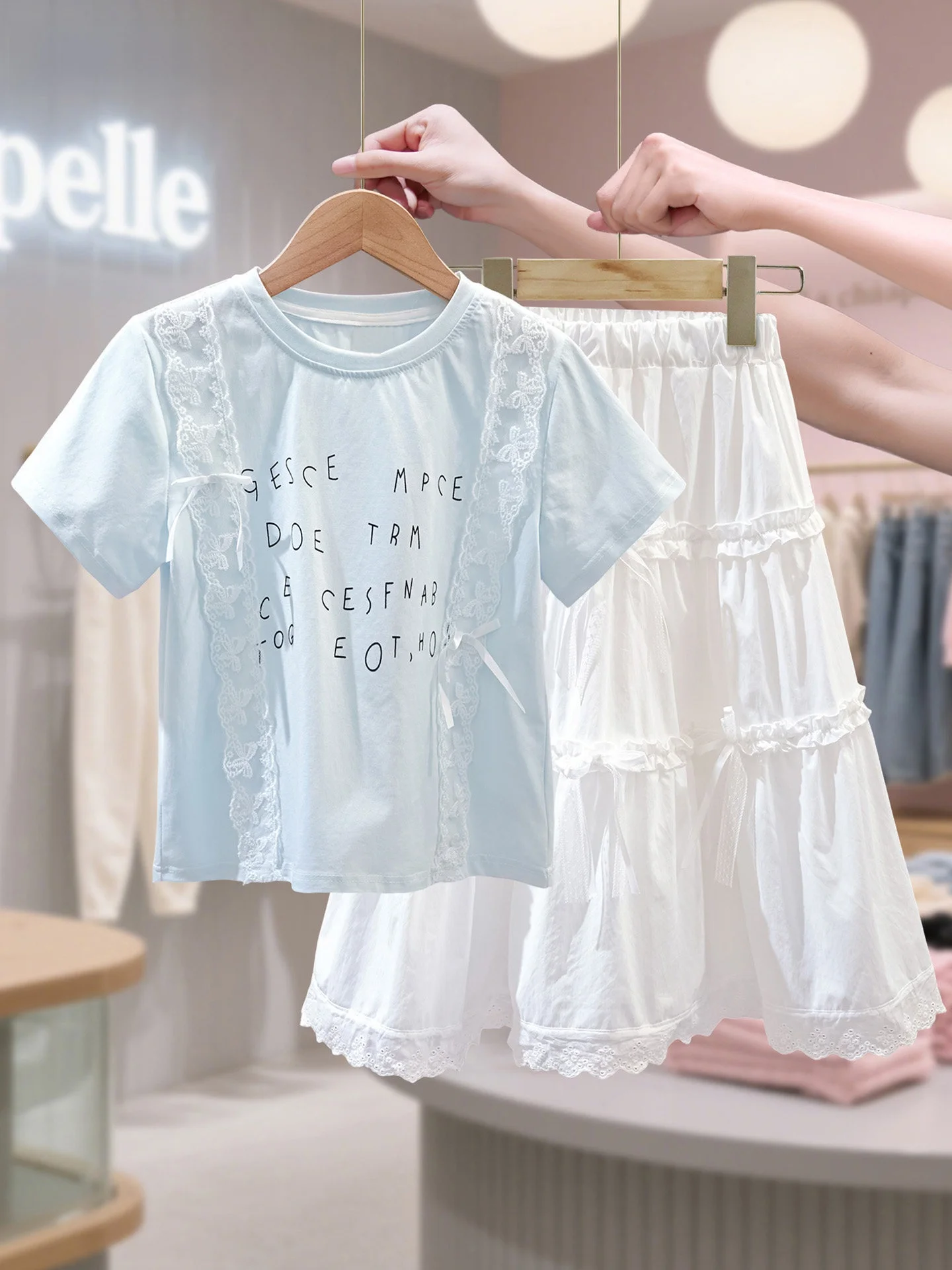 conjunto-de-verano-para-ninas-la-chapelle-falda-y-camiseta-de-manga-corta-dos-piezas-material-transpirable-y-delgado-esti