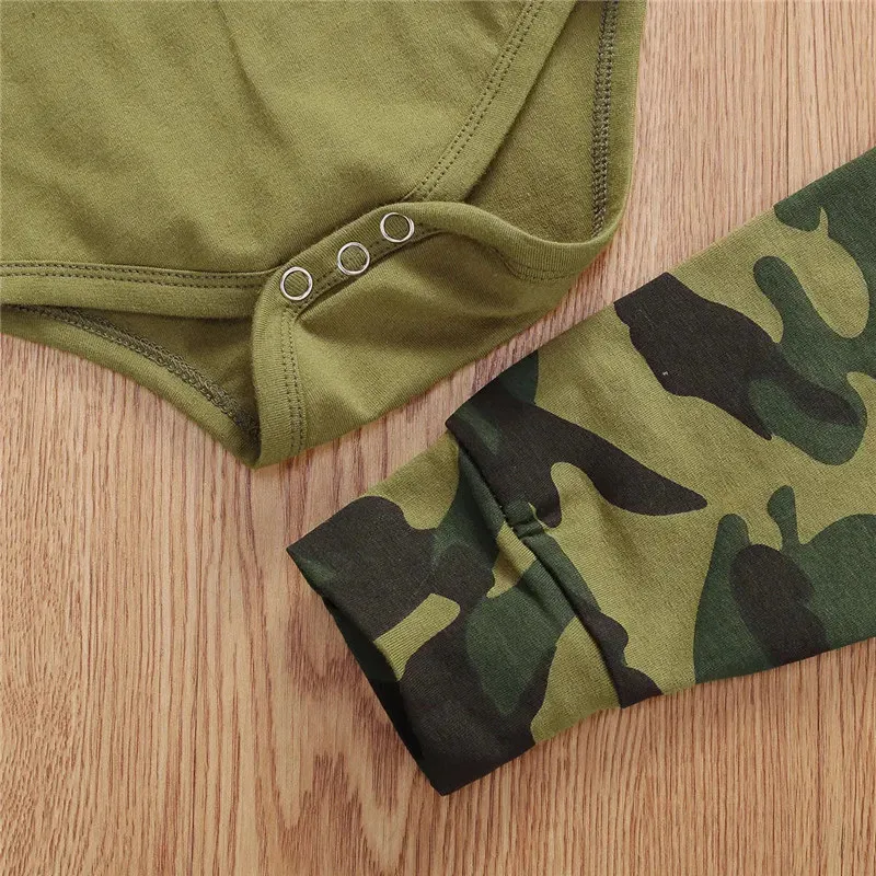 : Baby Camouflage Outfit Set 6