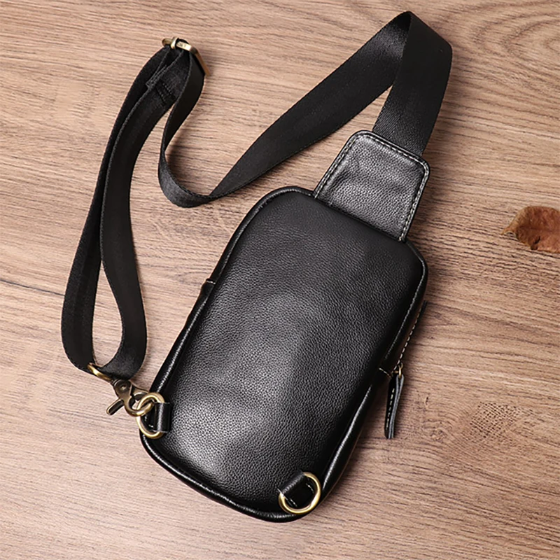 Imagem -05 - Lukir-bolsa de Peito de Couro Genuíno Masculino Bolsa Tiracolo de Couro de Vaca Mochila Pequena ao ar Livre Simples Estilinga Casual Moda