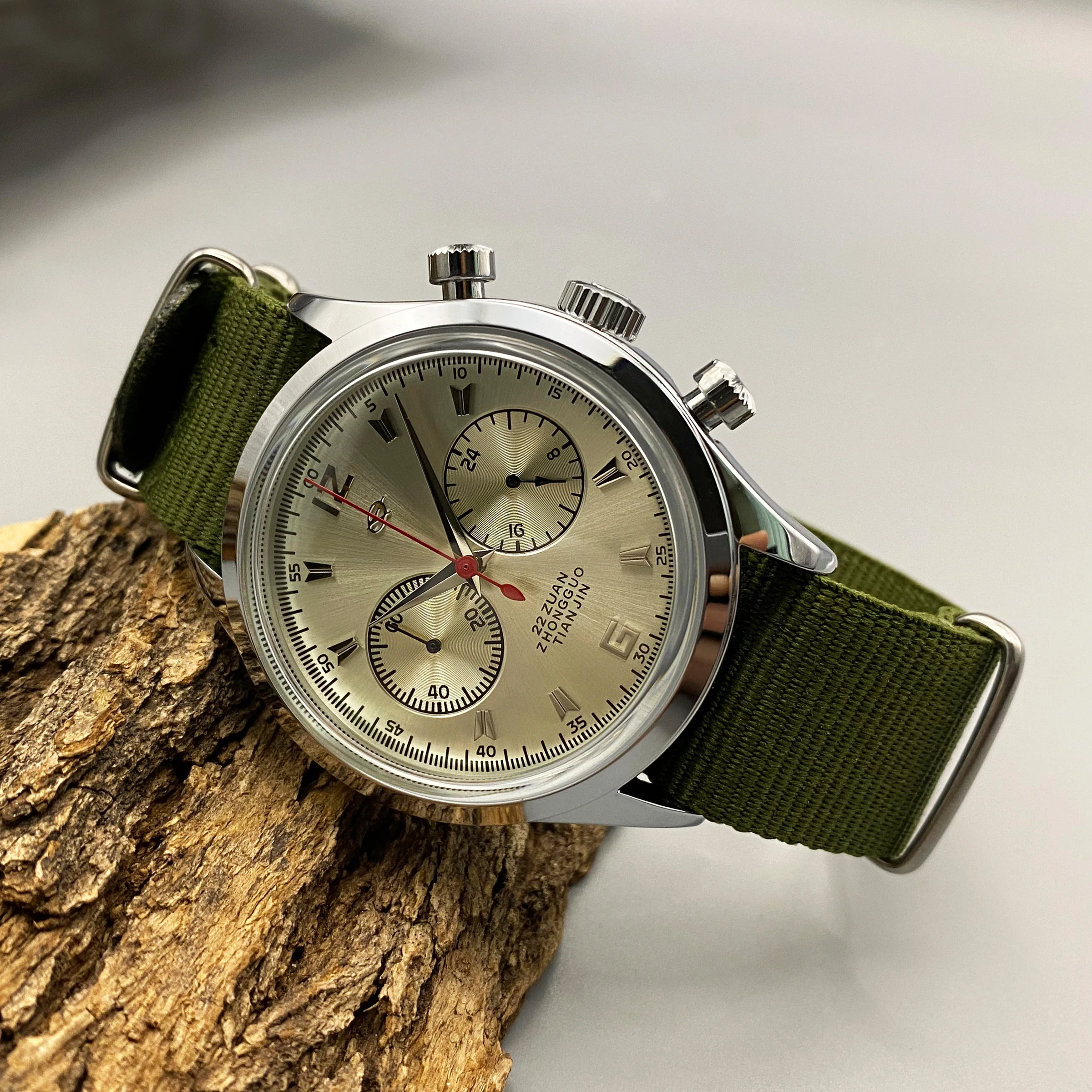 Jam Tangan Pria Bisnis Klasik Tianjin 1963 Pilot Watch 42mm Tahan Air Retro Quartz Chronograph Tribute Watch