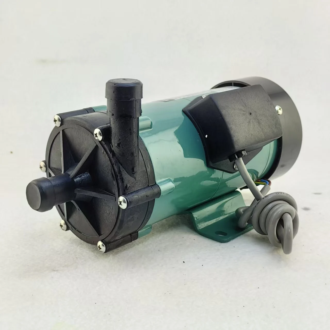 1pcs FCB-30RZ AC 220V Magnetic Drive Water Pump Circulating Pump Anti-Corrosion